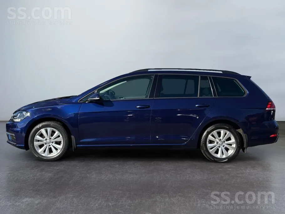 Volkswagen Golf 2018 photo 2