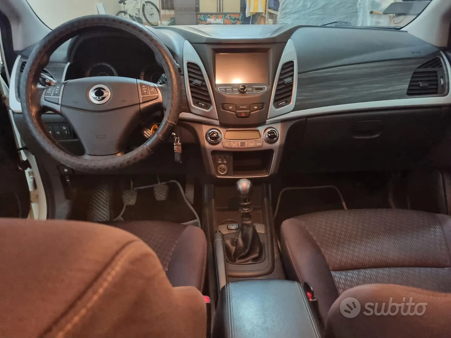 KG Mobility Korando 2017 photo 5