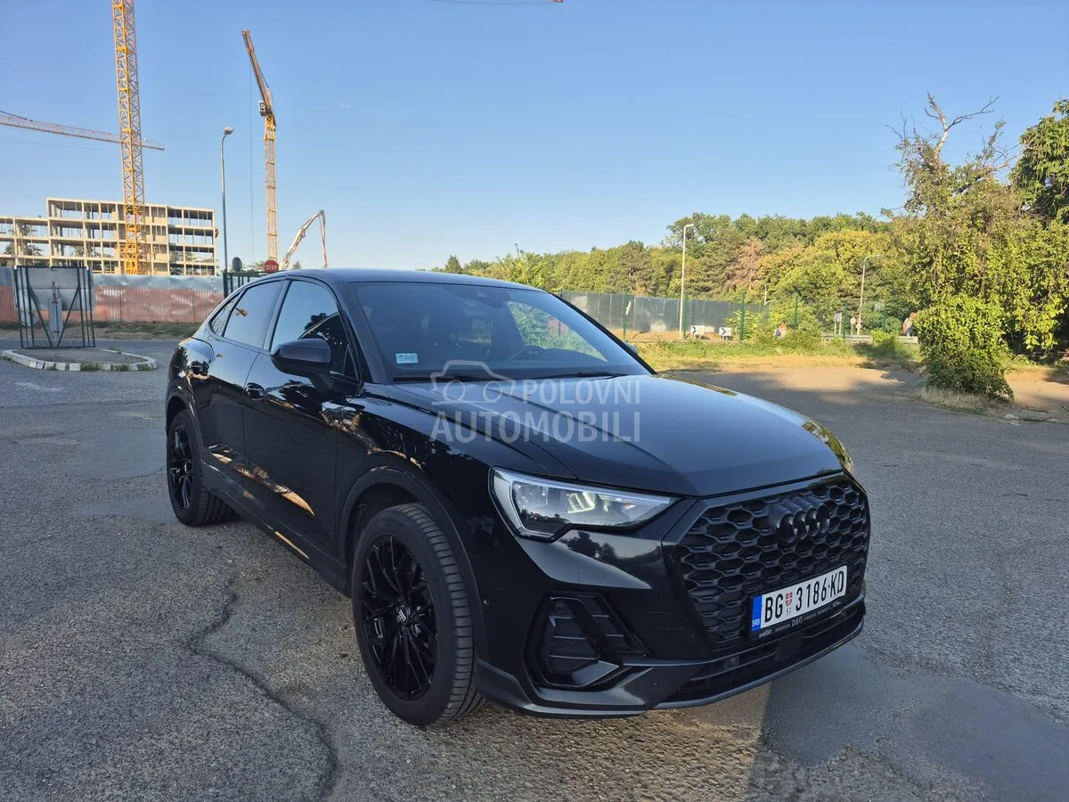 Audi Q3 2022 photo 3