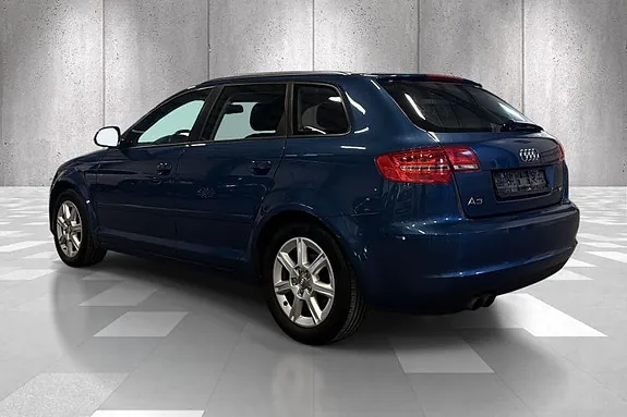 Audi A3 2010 photo 3