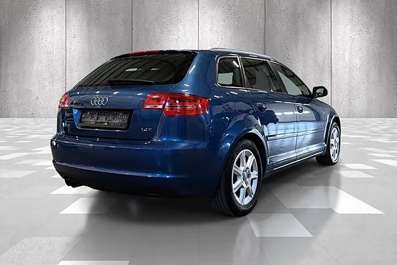 Audi A3 2010 photo 5
