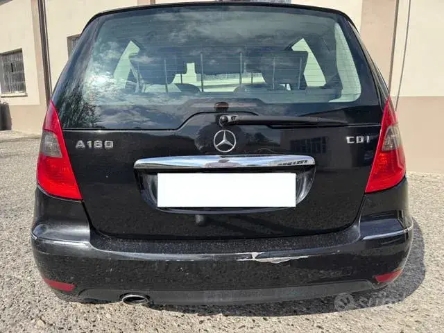 Mercedes-Benz A 180 2009 photo 5