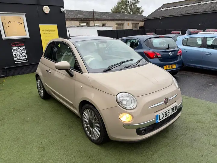 Fiat 500 Lounge 2015 photo 2