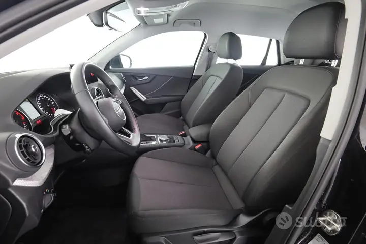 Audi Q2 2023 photo 2