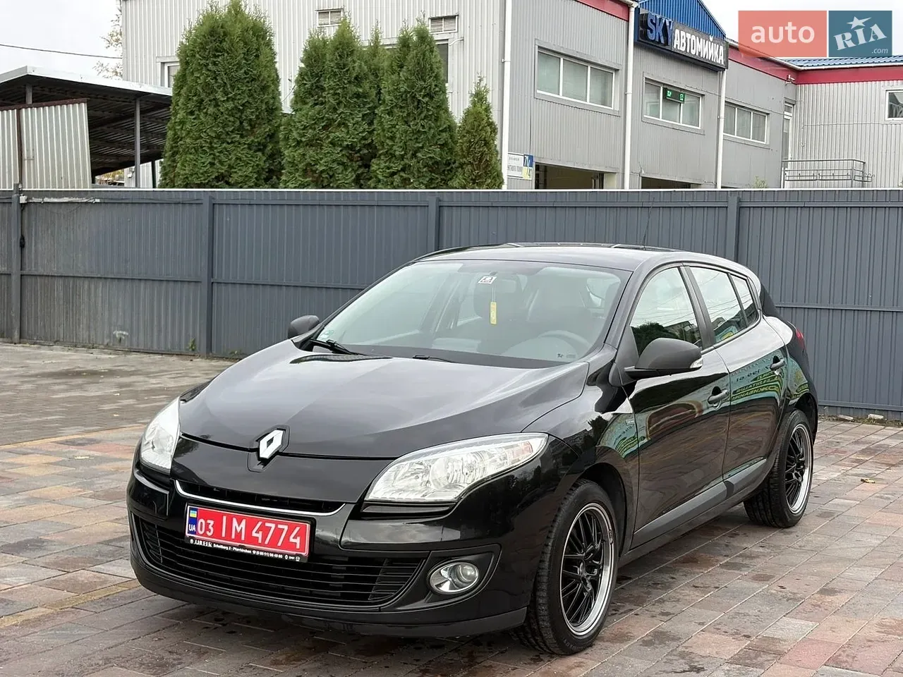 Renault Megane 2012 photo 2