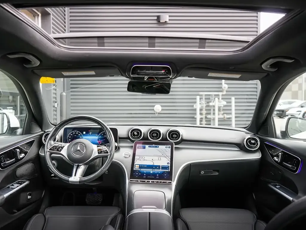 Mercedes-Benz C-Class 2024 photo 5