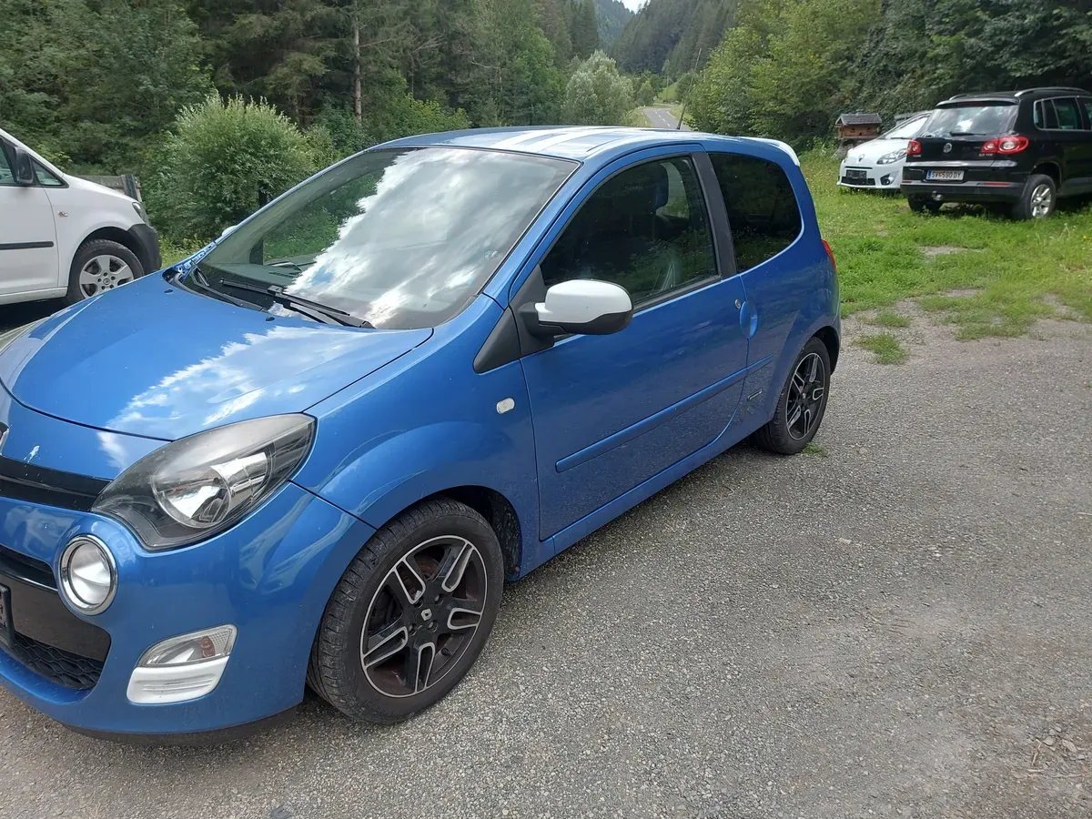 Renault Twingo 2012 photo 2