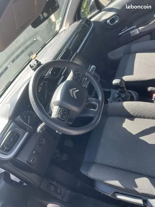 Citroen C3 2017 photo 2