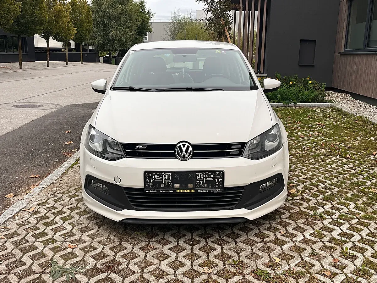Volkswagen Polo 2014 photo 2
