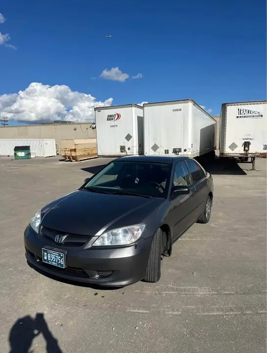 Honda Civic 2004 photo 2
