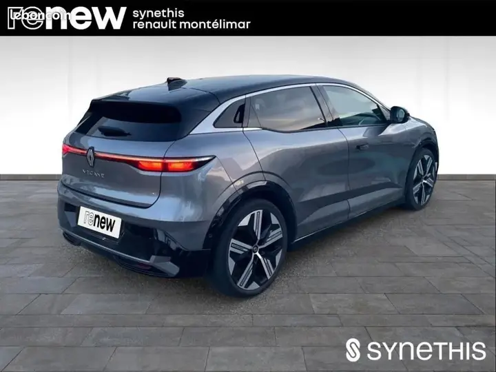 Renault Megane 2023 photo 3