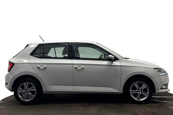 Skoda Fabia 2021 photo 5