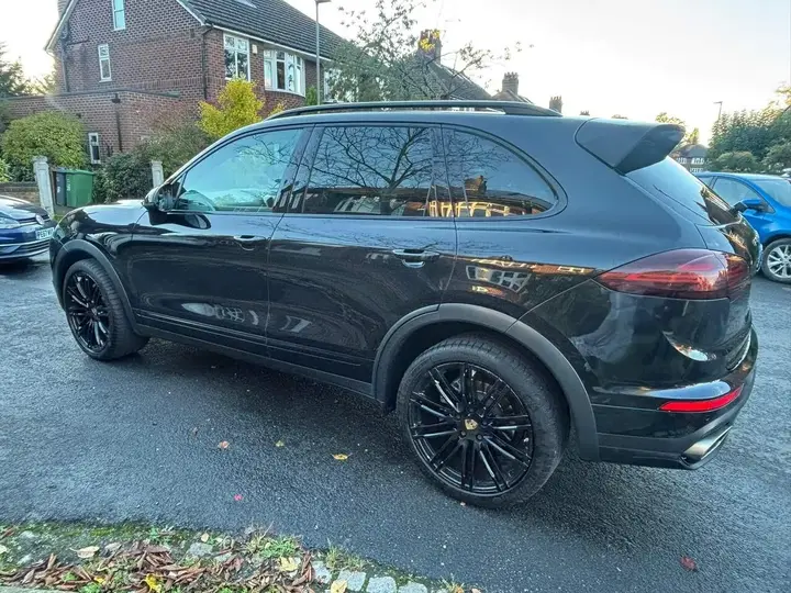 Porsche Cayenne 2017 photo 5