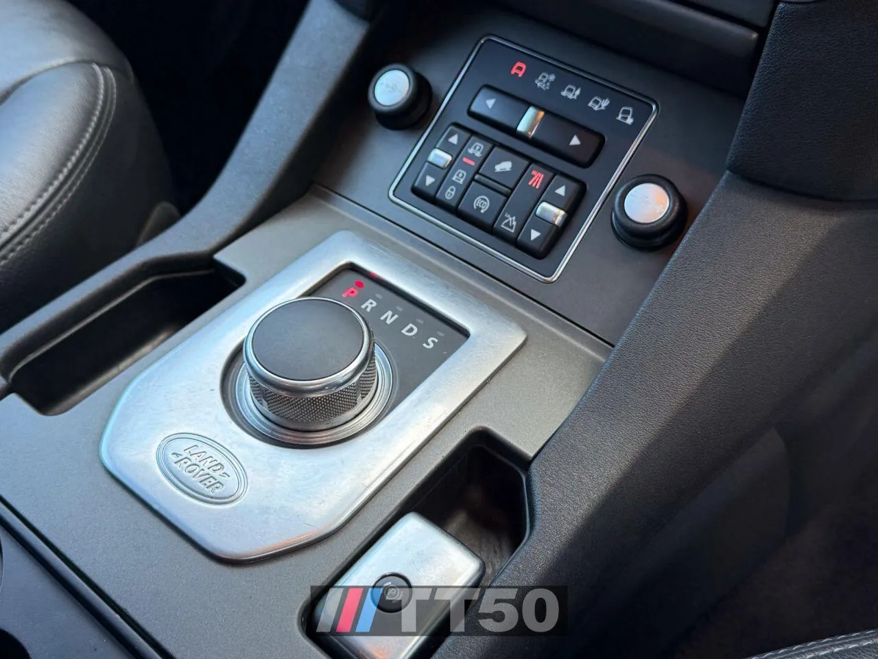 Land Rover Discovery 4 2014 photo 5