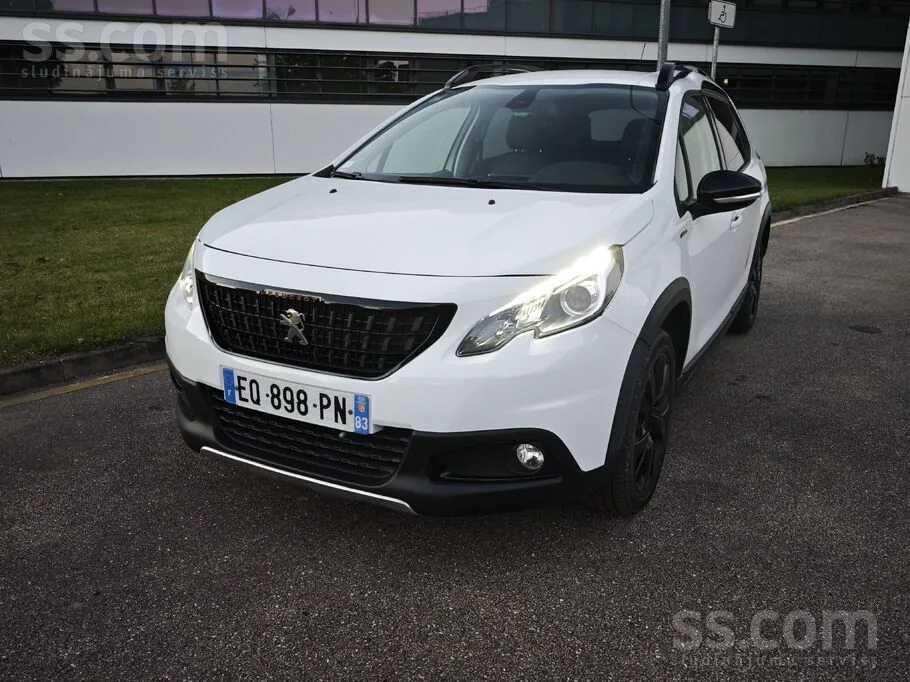 Peugeot 2008 2017 photo 2
