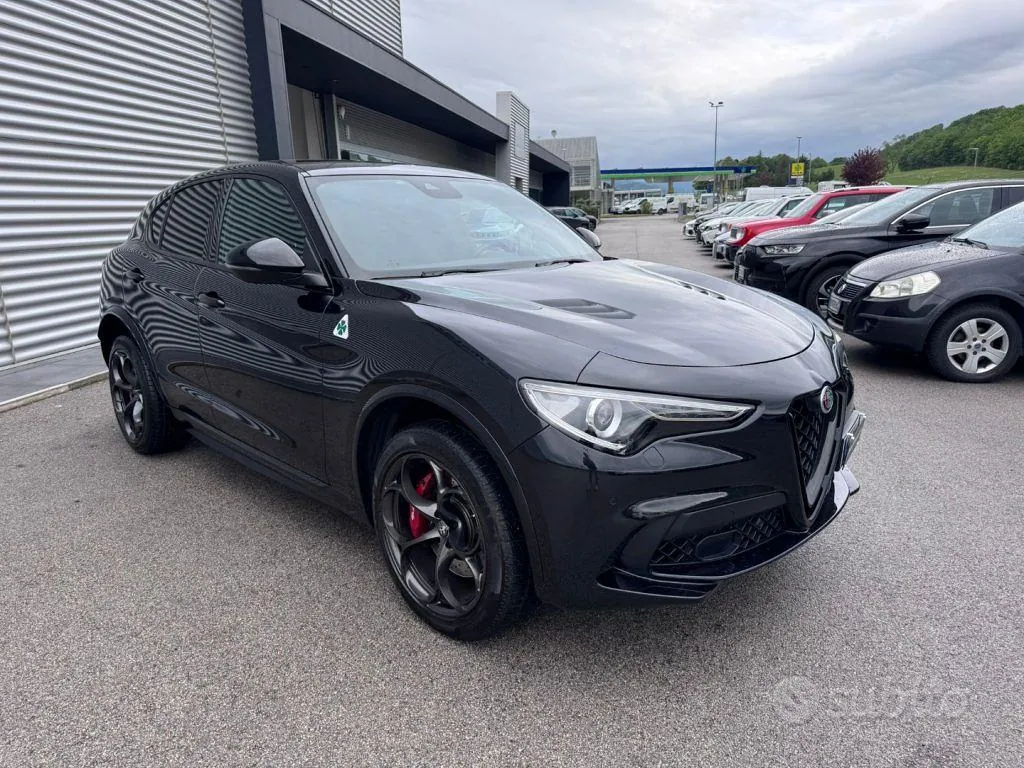 Alfa Romeo Stelvio 2022 photo 3