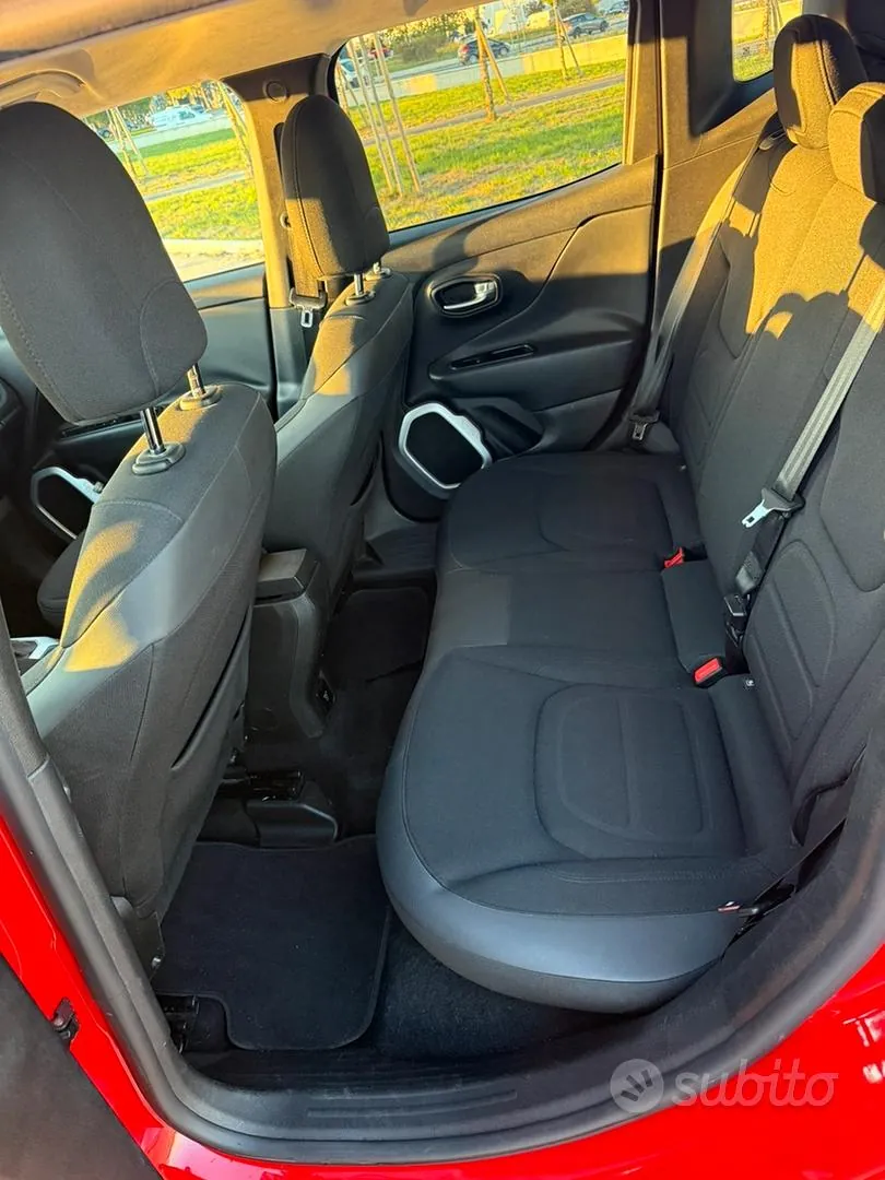 Jeep Renegade 2016 photo 4