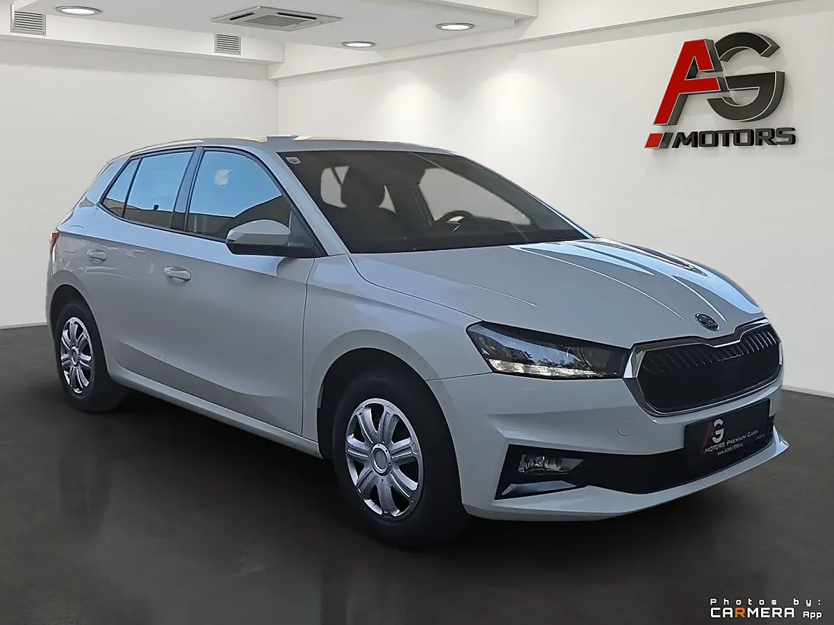 Skoda Fabia 2023 photo 3