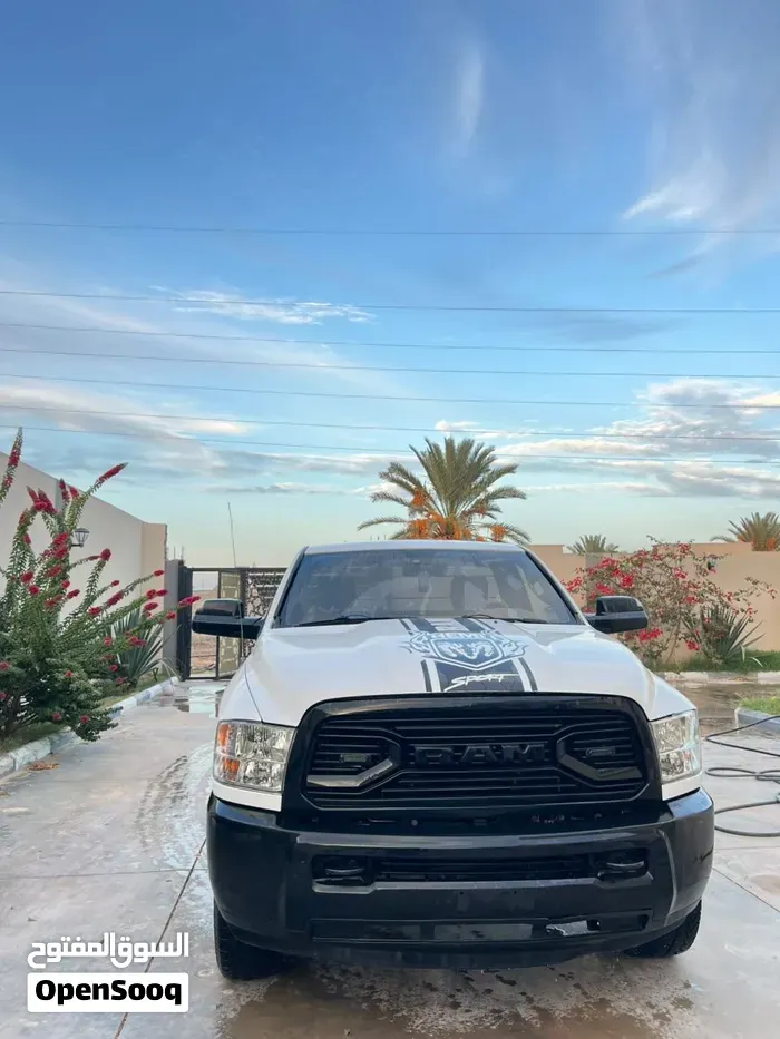Dodge Ram Big Horn 2012 photo 4