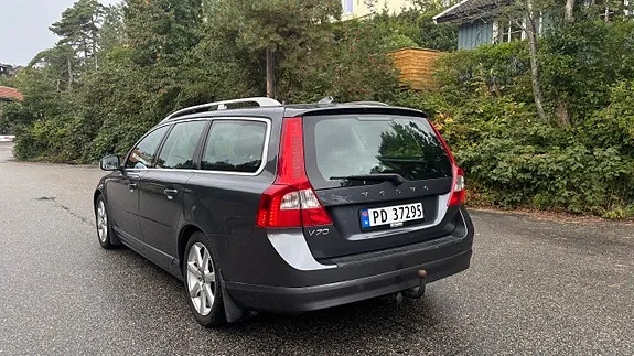 Volvo V70 2011 photo 4