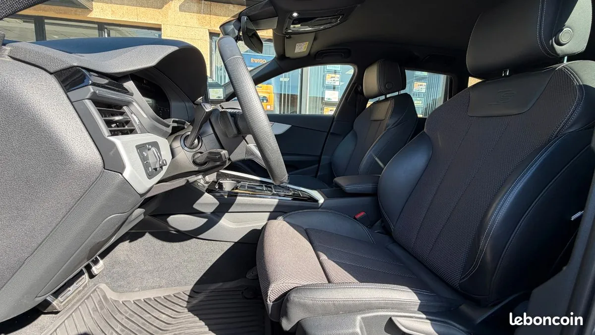 Audi A4 2023 photo 5