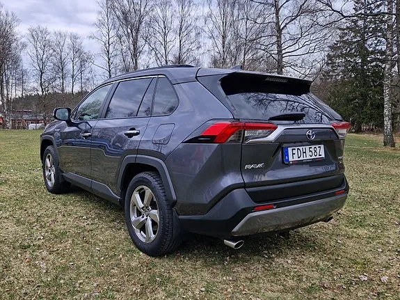 Toyota Rav4 2019 photo 2