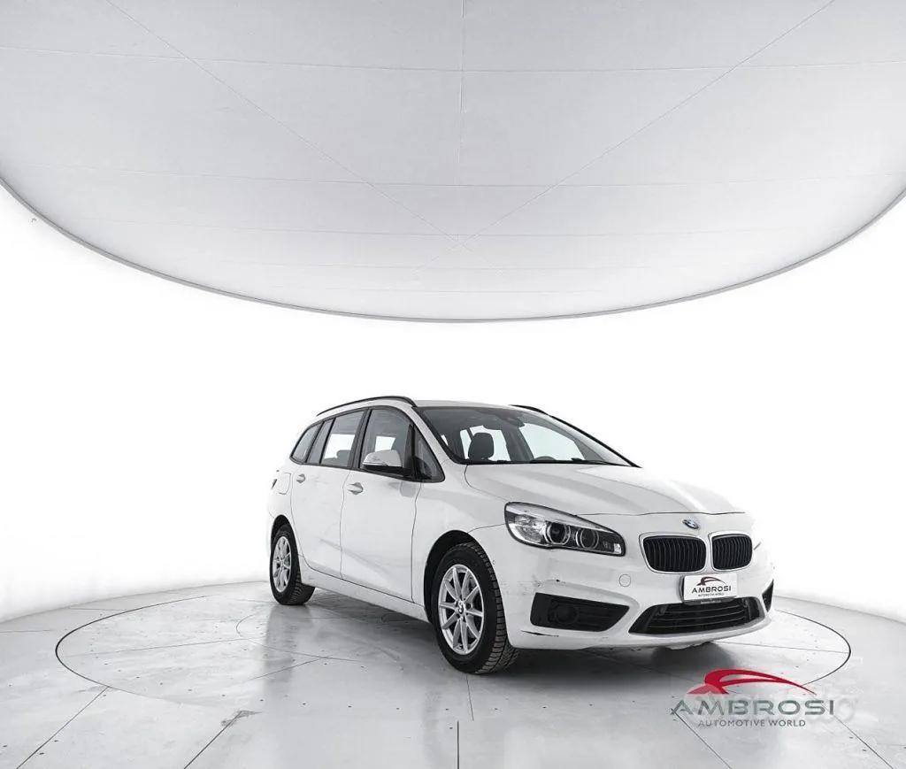 BMW 216 Serie 2 2016 photo 2
