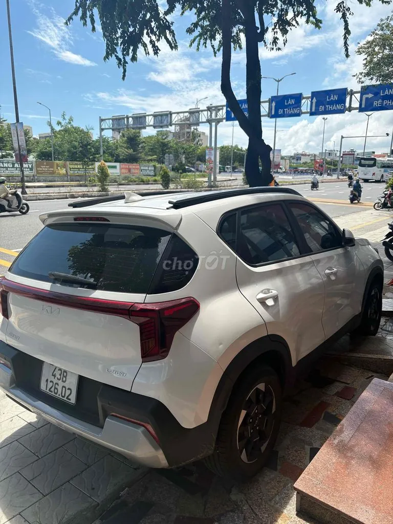 Kia Sonet 2025 photo 2