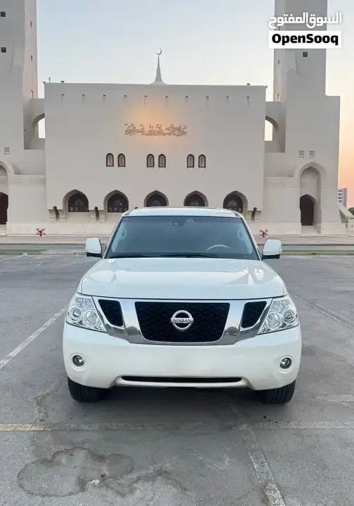 Nissan Patrol 2011 photo 3