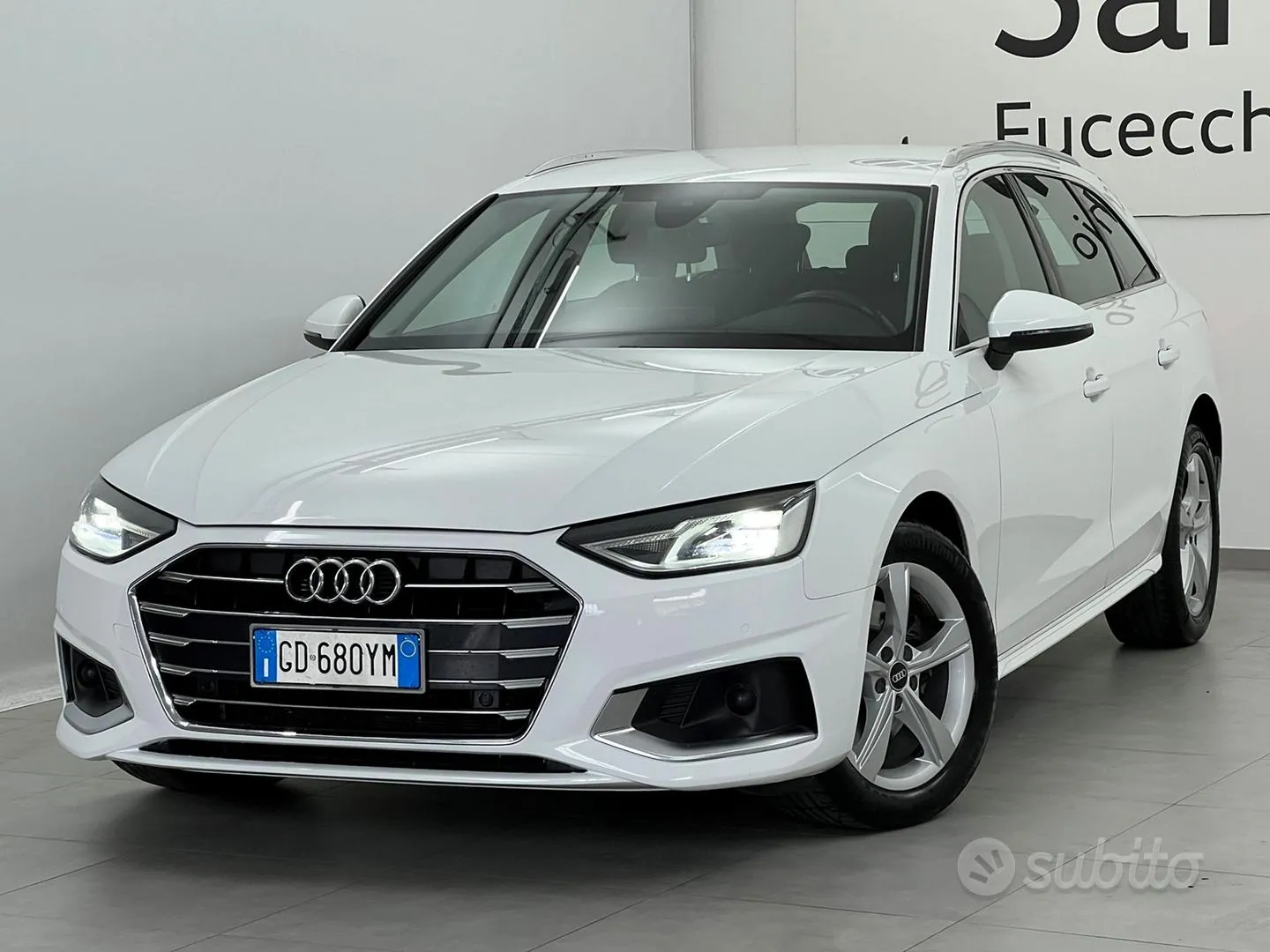 Audi A4 Avant 2021 photo 2