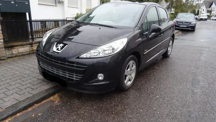 Peugeot 207