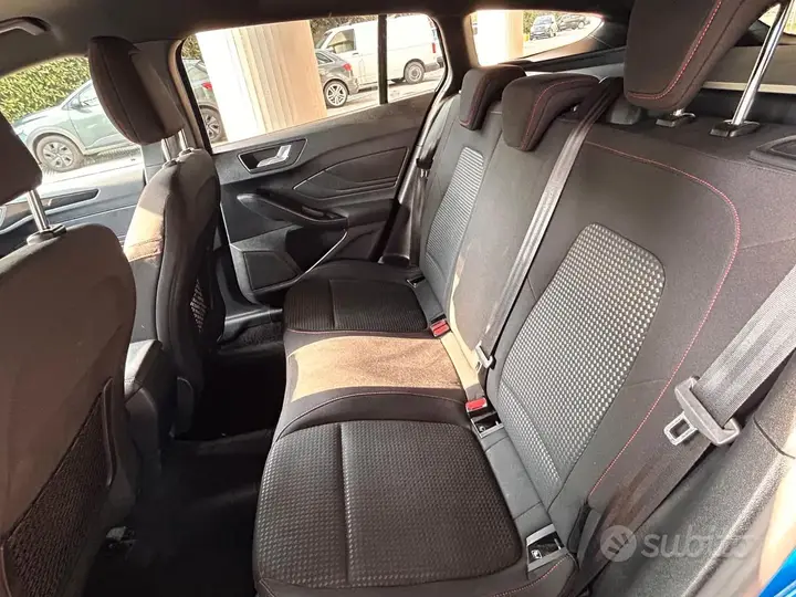 Ford Focus 2021 photo 5