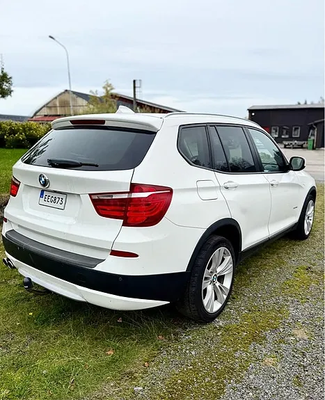 BMW X3 2011 photo 4