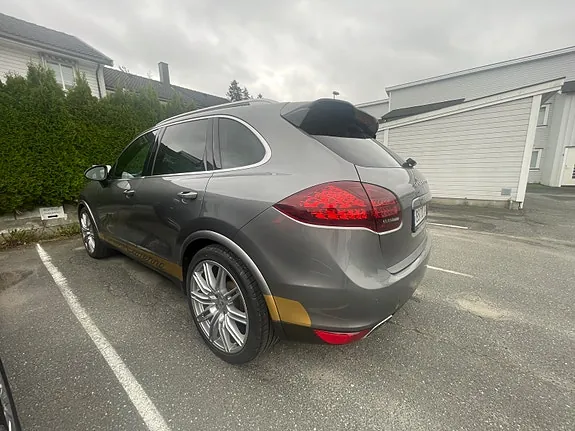 Porsche Cayenne 2013 photo 3