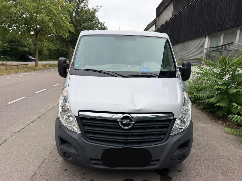 Opel Movano