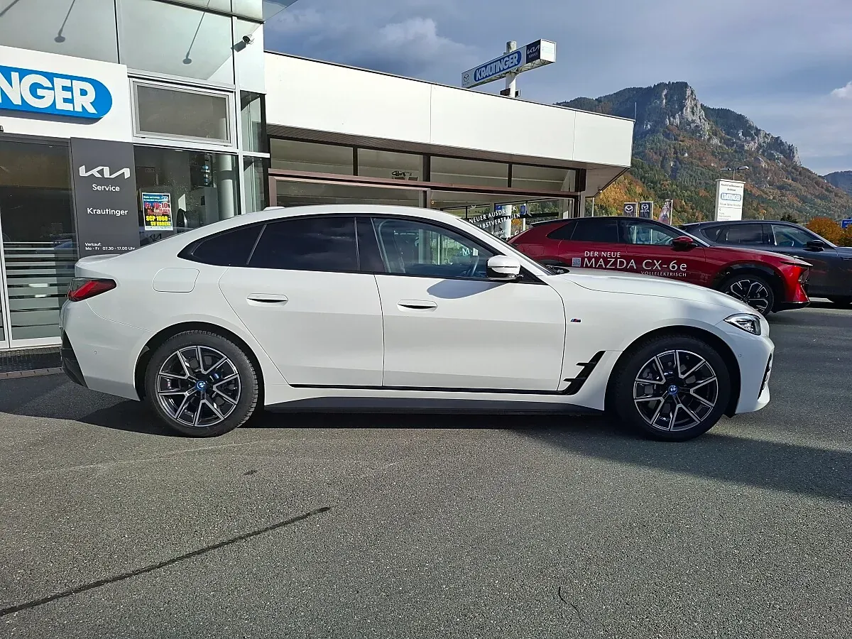 BMW I4 2023 photo 2