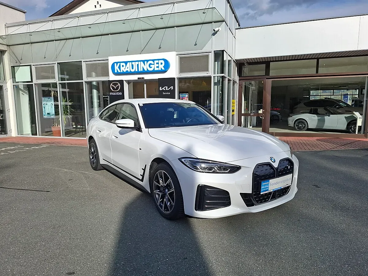 BMW I4