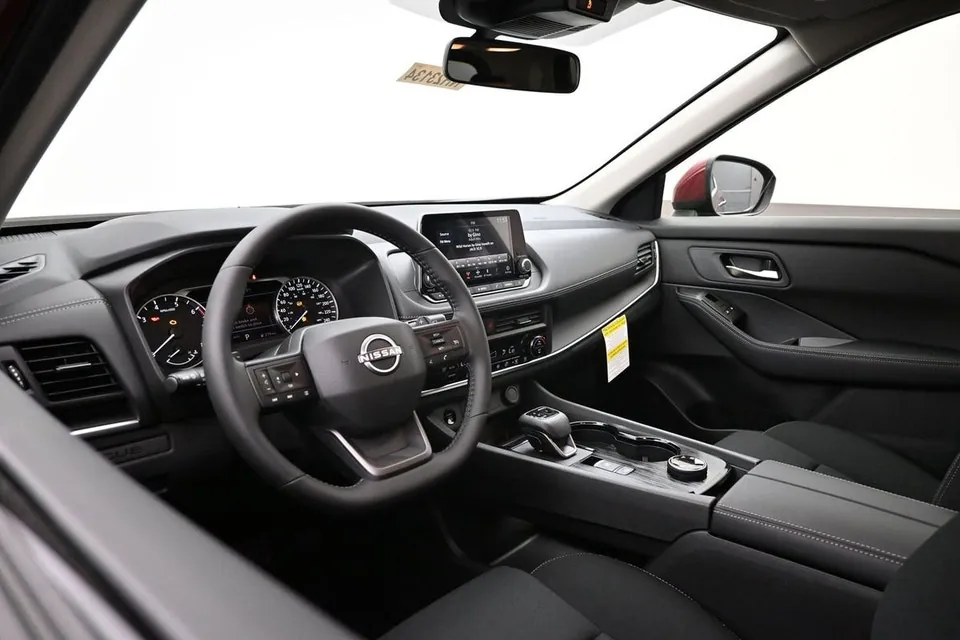 Nissan Rogue 2026 photo 5