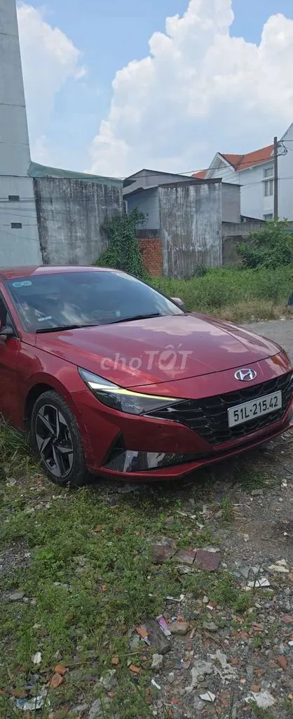 Hyundai Elantra 2022 photo 3