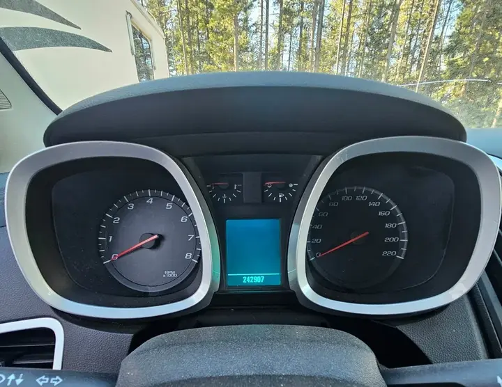 Chevrolet Equinox 2010 photo 5