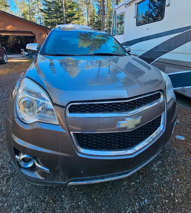 Chevrolet Equinox 2010 photo 2