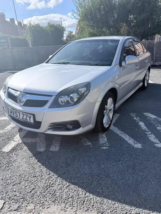 Vauxhall Vectra 2007 photo 3