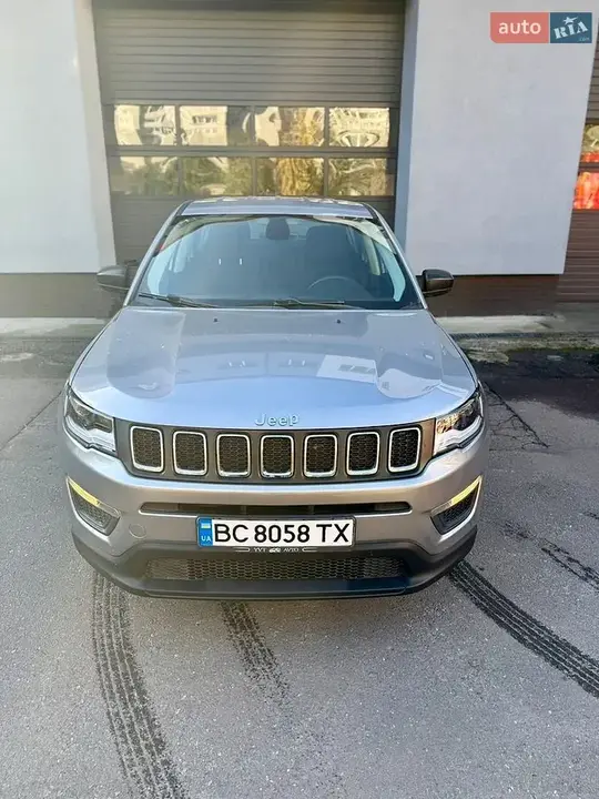 Jeep Compass 2018 photo 2