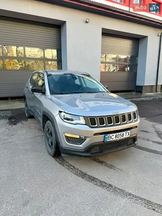 Jeep Compass 2018 photo 4