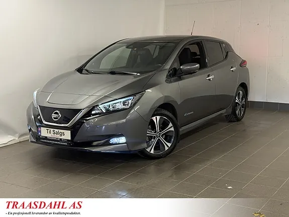 Nissan Leaf 2021 photo 2