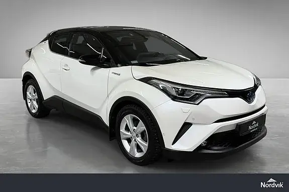 Toyota C-Hr 2017 photo 4