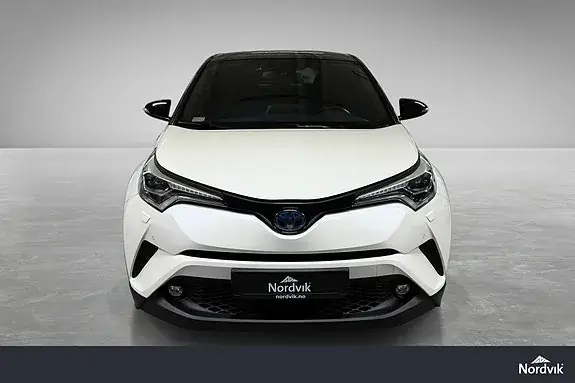 Toyota C-Hr 2017 photo 3