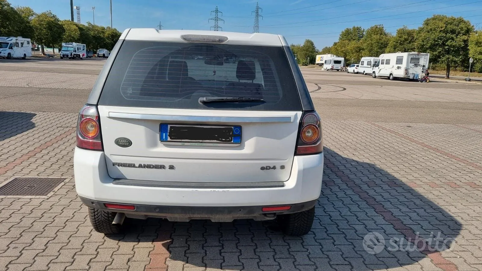 Land Rover Freelander 2013 photo 3