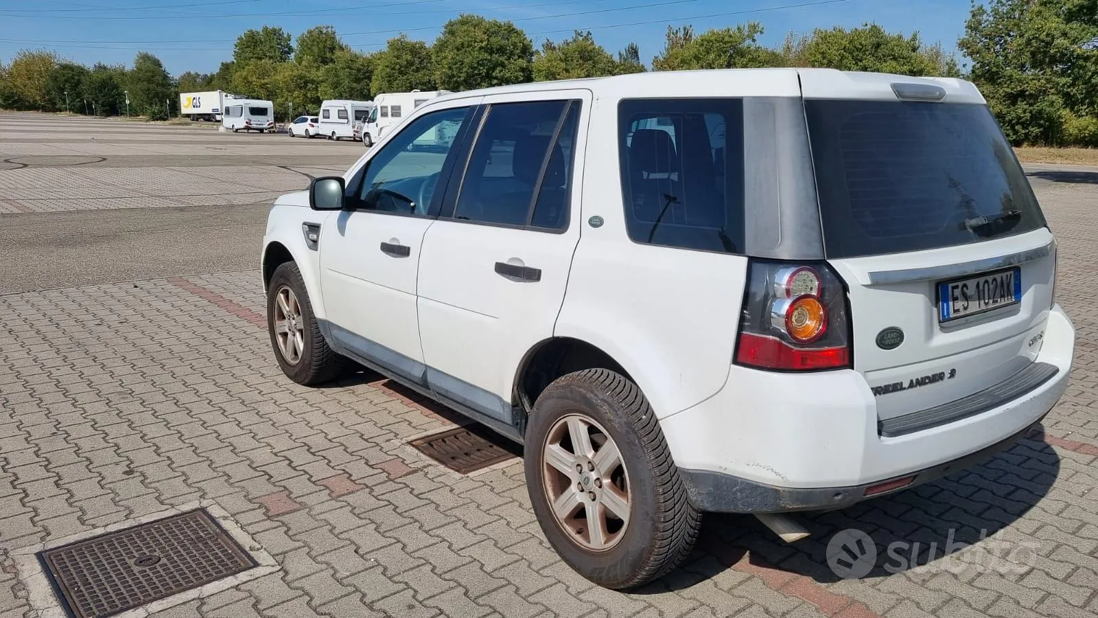 Land Rover Freelander 2013 photo 4