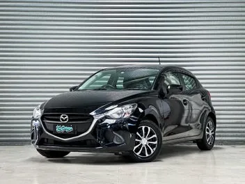 Mazda Demio 2015 photo 2